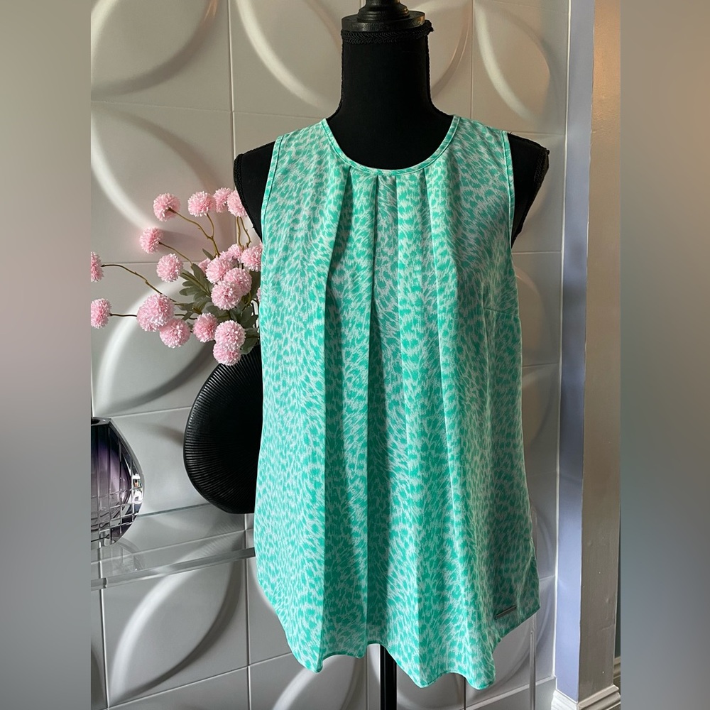 Michael Kors Women's Aqua and White Animal Print Sleeveless Blouse Size XS